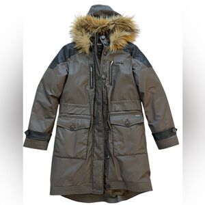 Down-filled Ladies Parka Coat